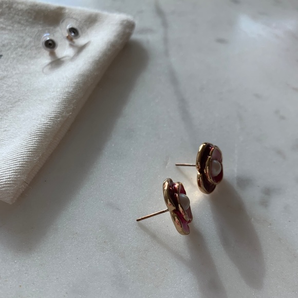 Kate Spade flower stud earrings - Picture 3 of 3